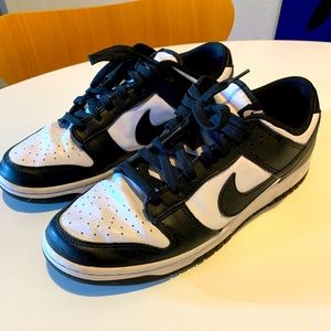 Nike Dunk low “Panda”